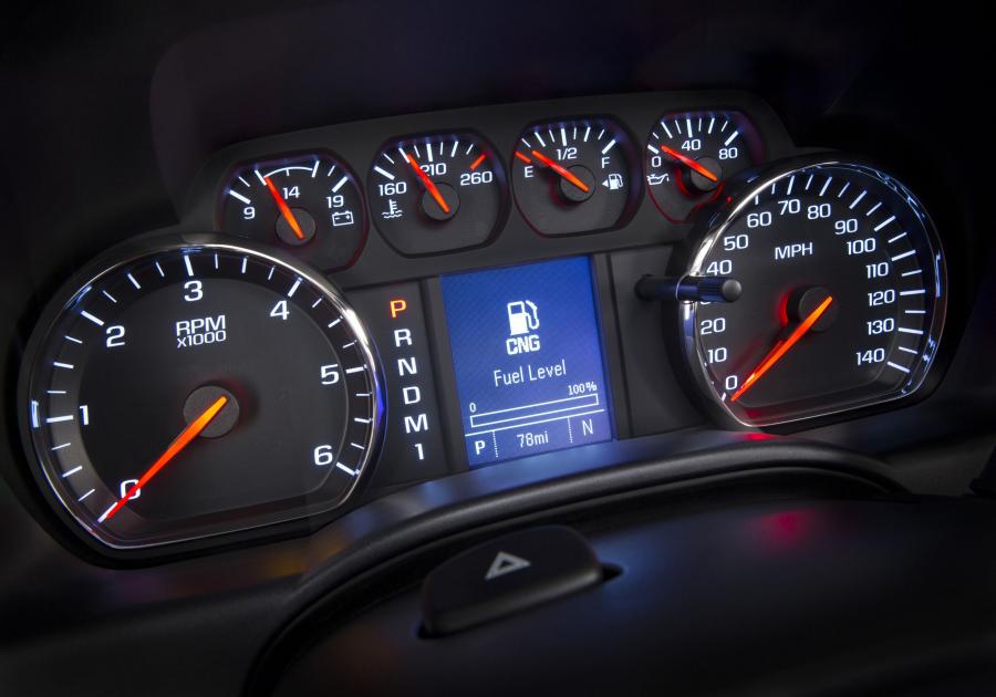  Chevrolet Silverado 2500 HD CNG 2015 года  (фото 7 из 10)